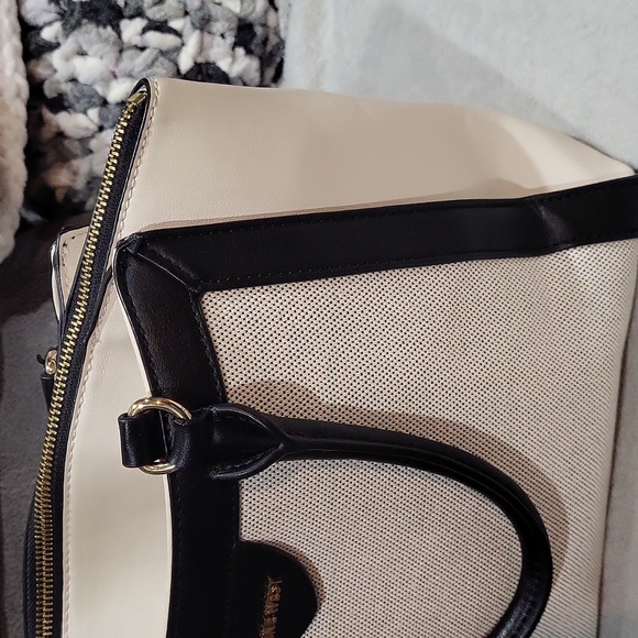 Nine West Bag - Picture 3 of 16